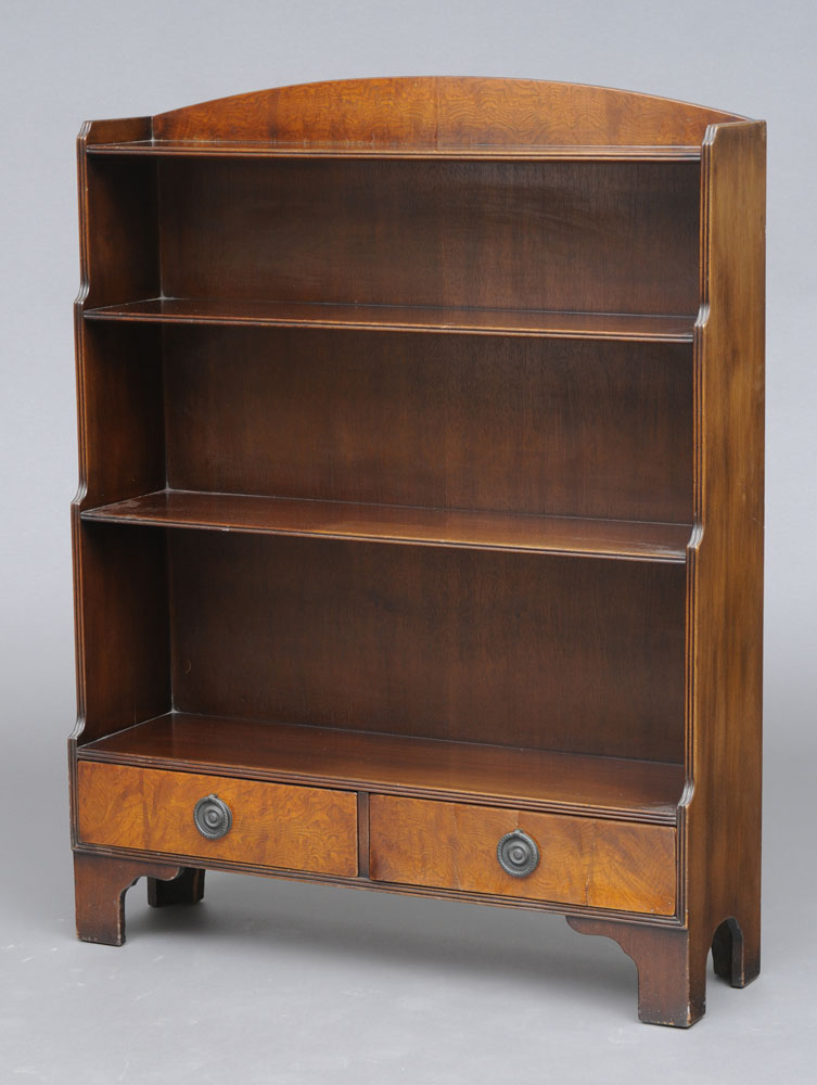 REGENCY STYLE MAHOGANY SMALL BOOKCASE 141229