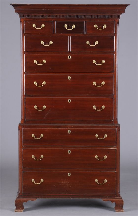 AMERICAN CHIPPENDALE CARVED MAHOGANY