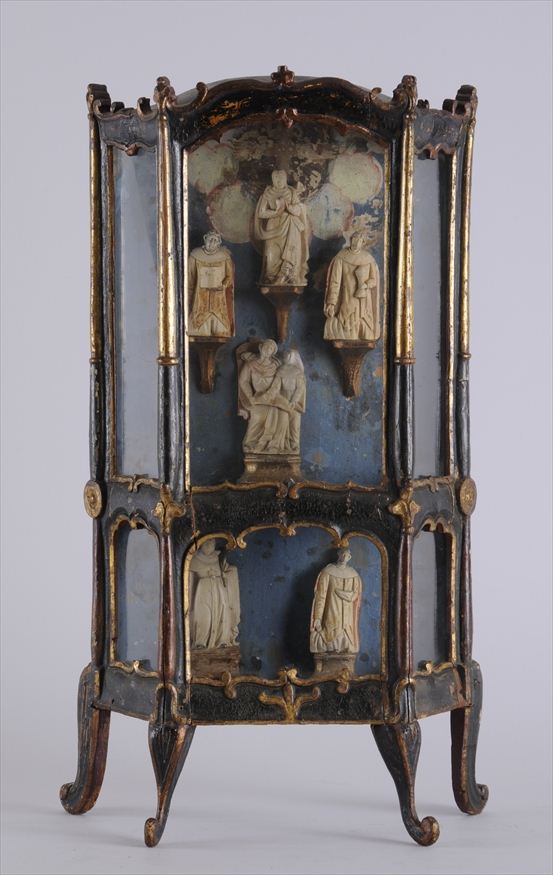 SIX GOTHIC STYLE CARVED ALABASTER 1416d0