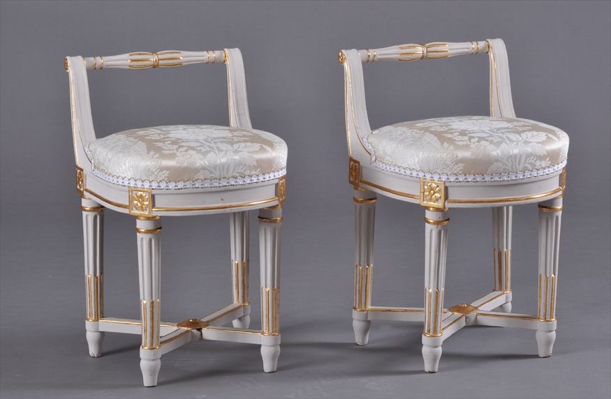 PAIR OF NORTHERN EUROPEAN NEOCLASSICAL 141752