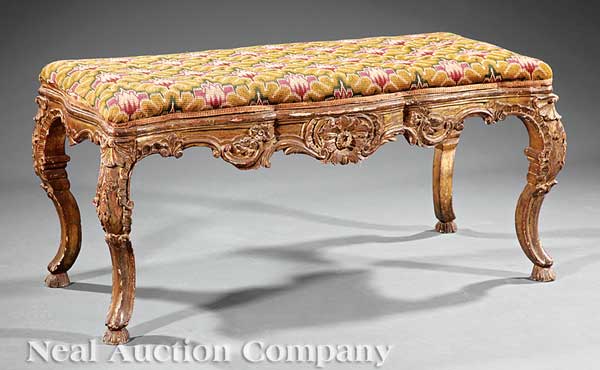 A Venetian Rococo Carved Giltwood 141895