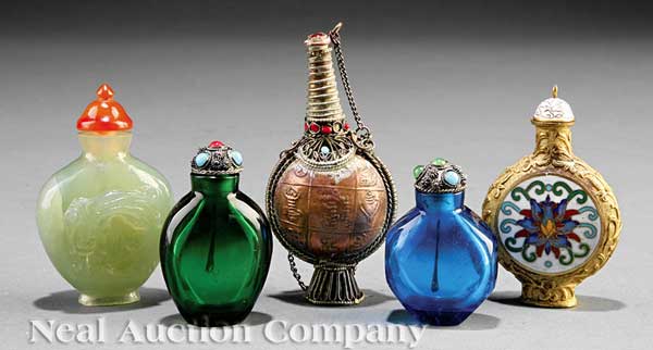 A Group Five Chinese Snuff Bottles 141a6d