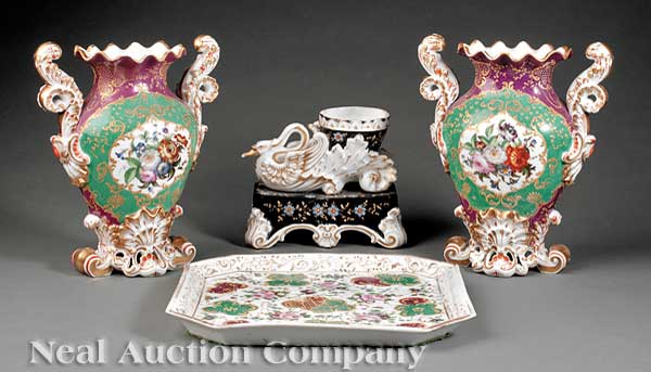 A Pair of Paris Porcelain Garniture 141ed2