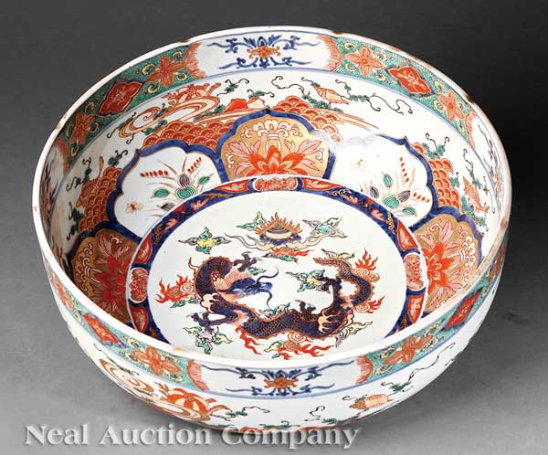 A Large Japanese Imari Porcelain 1420da