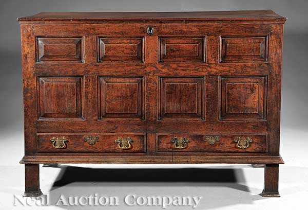 An Antique Georgian Oak Mule Chest 142249