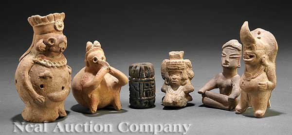 A Group of Pre Columbian Pottery 13fd48
