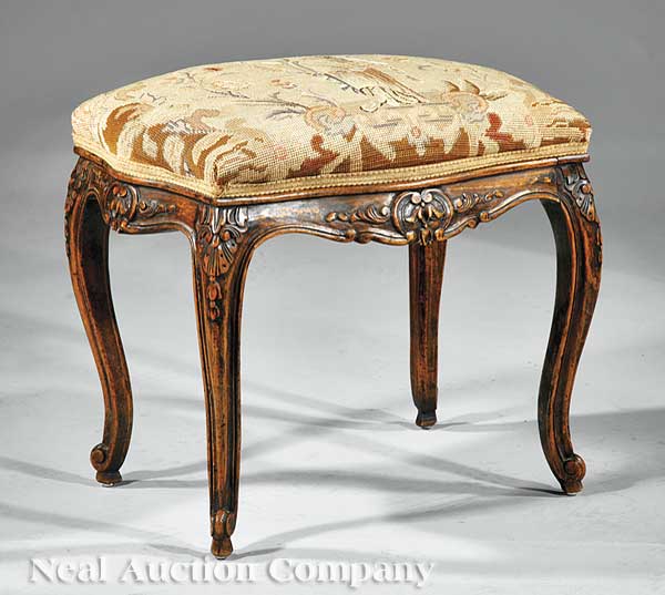 A Good Antique Louis XV Style Carved 14011e