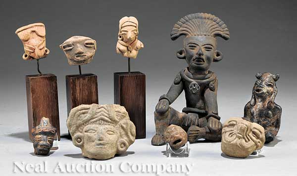 A Group of Pre Columbian Pottery 140233