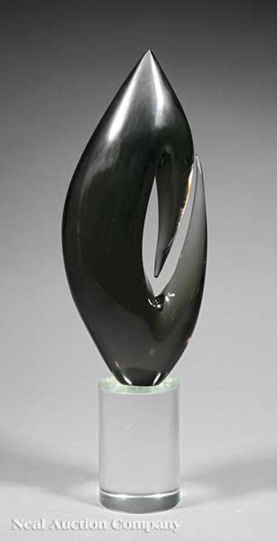 A Contemporary Art Glass Sculpture 140260