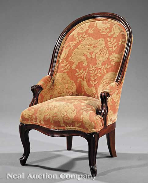 A Good American Rococo Carved Mahogany 140822