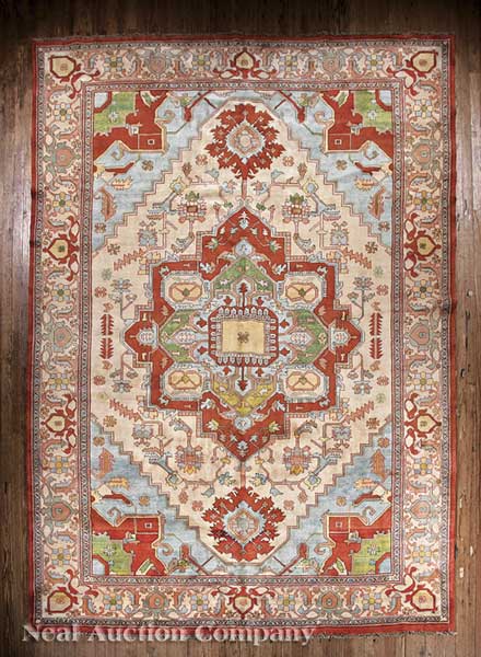 A Persian Serapi Carpet cream and 140883