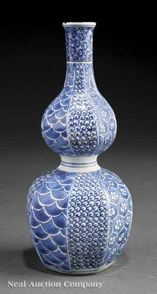 A Chinese Blue and White Porcelain 140887