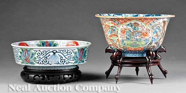 Two Japanese Porcelain Bowls the 140a5a