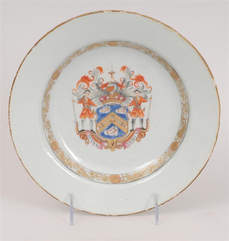 CHINESE EXPORT PORCELAIN ARMORIAL 140a8b