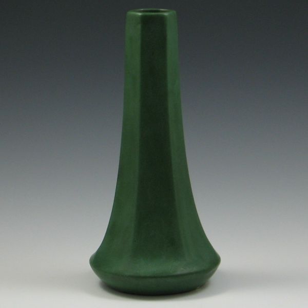 Weller Arts and Crafts Line Matte Green