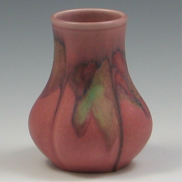 Rookwood 1930 Vase marked with 143b77