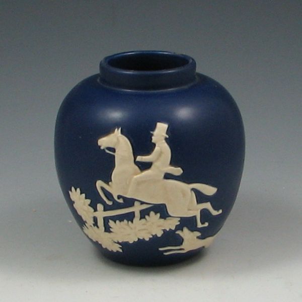 Weller Chase Vase marked Weller 143c63