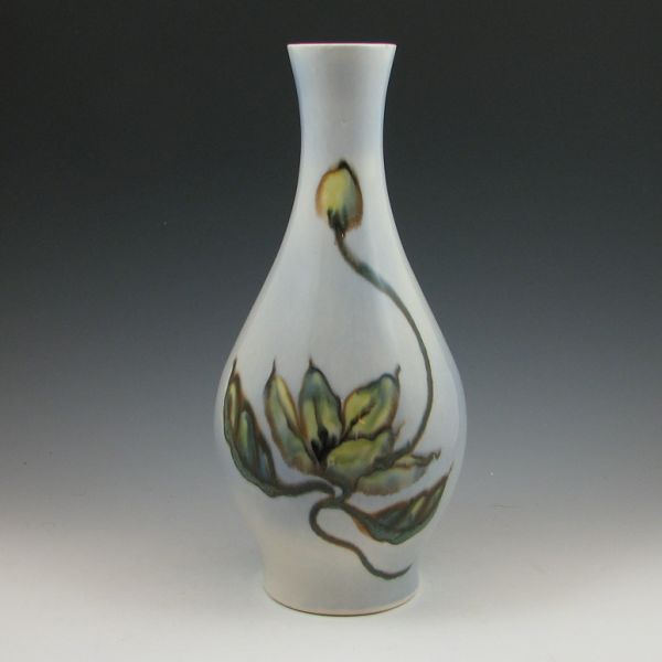 Vontury vase with hand decorated 143cd8