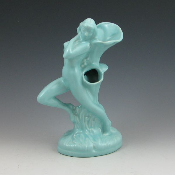 Metlox flower vase in turquoise