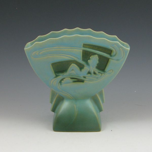 Roseville Silhouette nude fan vase 143d29