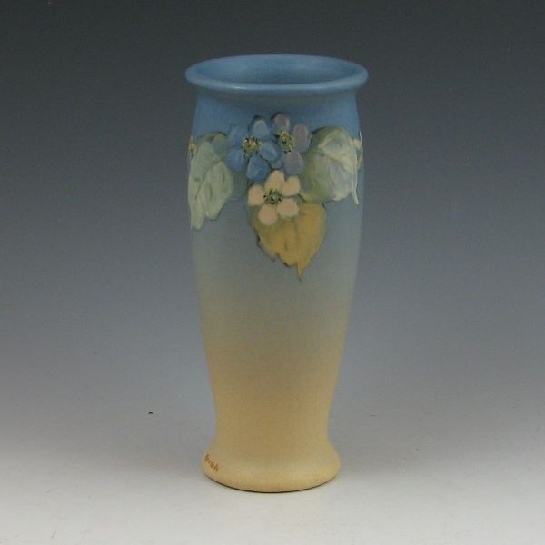 Weller Hudson vase with floral 143d40