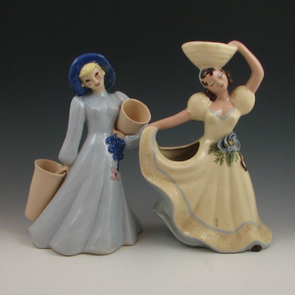 Two Hedi Schoop women figures  143dad