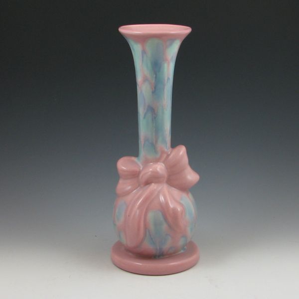Pastel vase with ribbon design.