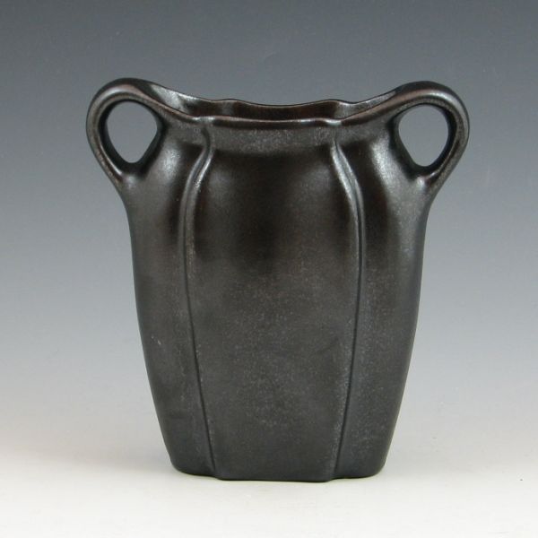 Muncie 192 6 pillow vase in Gunmetal  1441e1