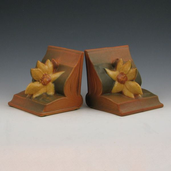 Roseville Clematis bookends in brown.