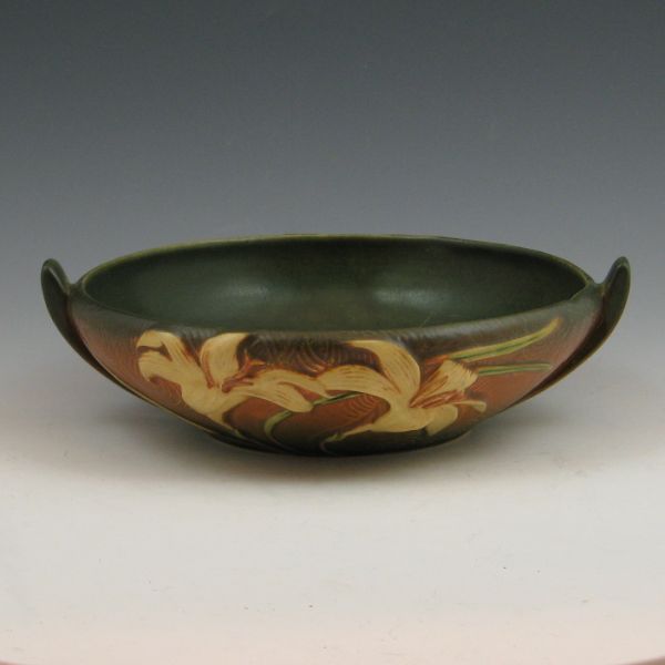 Roseville Zephyr Lily bowl in brown 144207