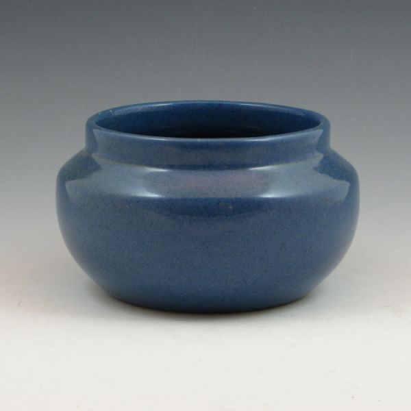 Peters & Reed Wilse Blue squat vase.