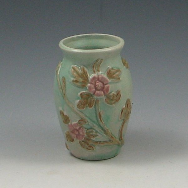 Hull Crabapple vase Unmarked  144281
