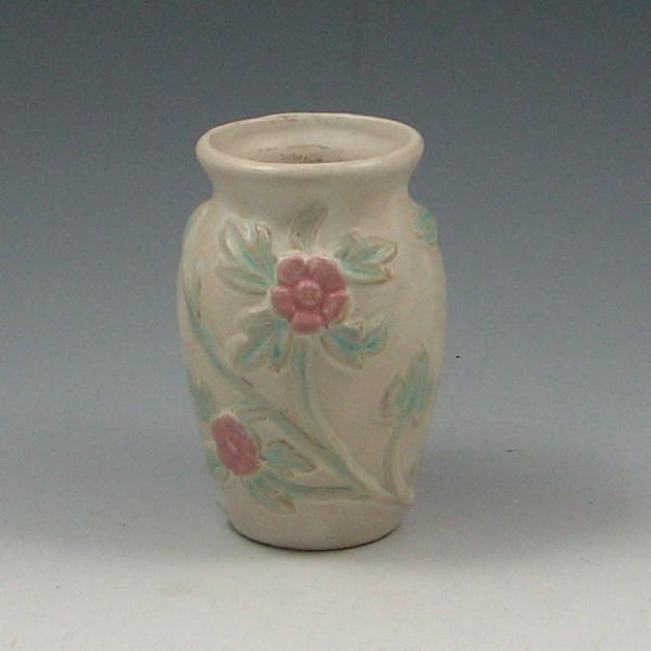 Hull Crabapple vase Unmarked  144285