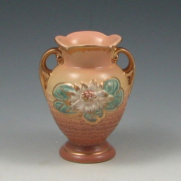 Hull Water Lily vase with gold. Marked