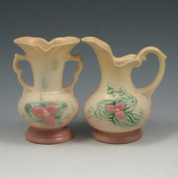 Hull Wildflower Vase and Ewer vase 144326