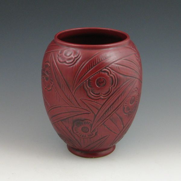 Weller red Paragon vase Marked 144462