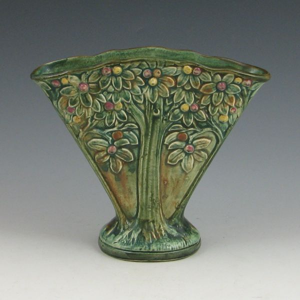 Weller Woodcraft fan vase with