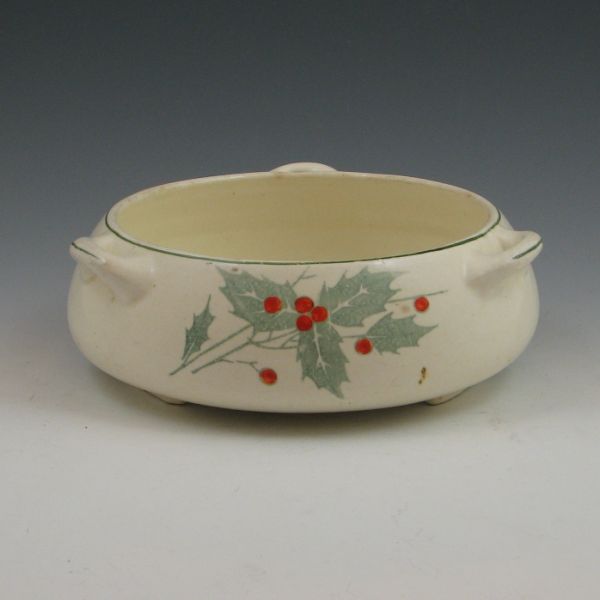 Roseville Holly Creamware fern