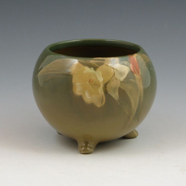 Roseville Rozane Light footed vase 144505