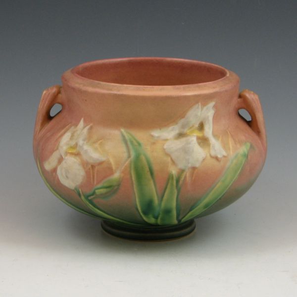Roseville Iris jardiniere in pink and