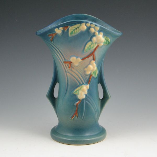 Roseville Snowberry vase in deep 14454c