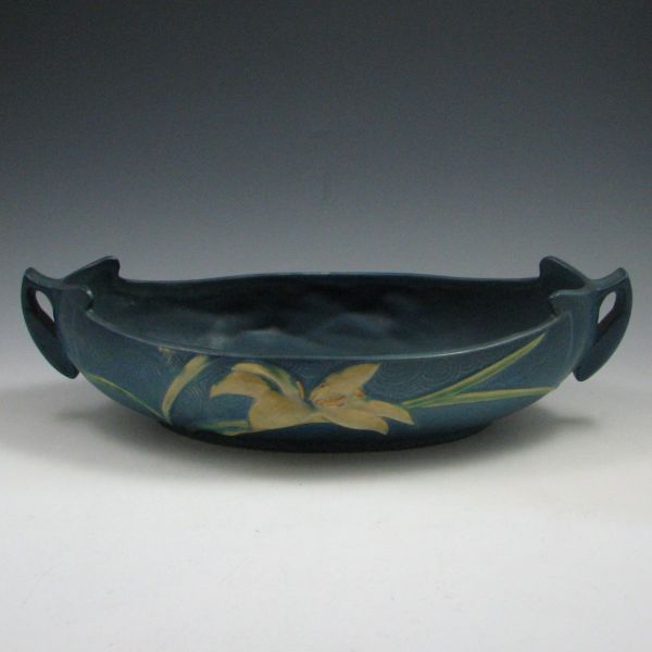 Roseville Zephyr Lily Bowl blue