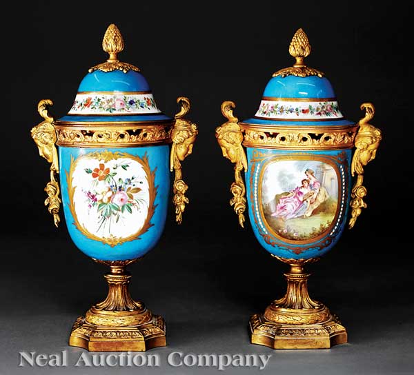 A Fine Pair of French Gilt Bronze Mounted 1425bd