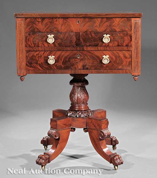 An American Classical Carved Mahogany 14266e