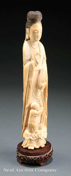 A Chinese Ivory Figure of Guanyin 1426cd