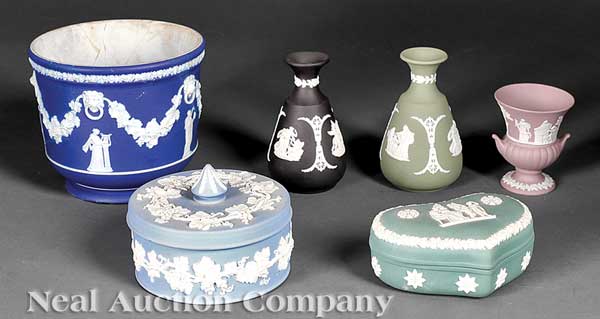 A Group of Wedgwood Tableware 20th