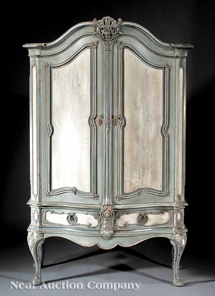 A Louis XV-Style Gris and Crème Peinte