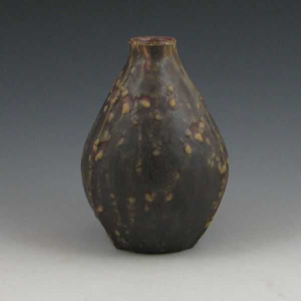 Door Pottery Tranquil Lines vase 142ccb
