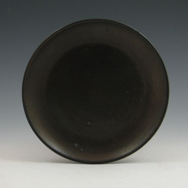 Shearwater plate in matte black by Peter