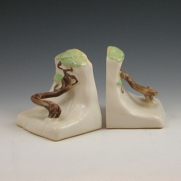 Pair of Roseville Ming Tree bookends